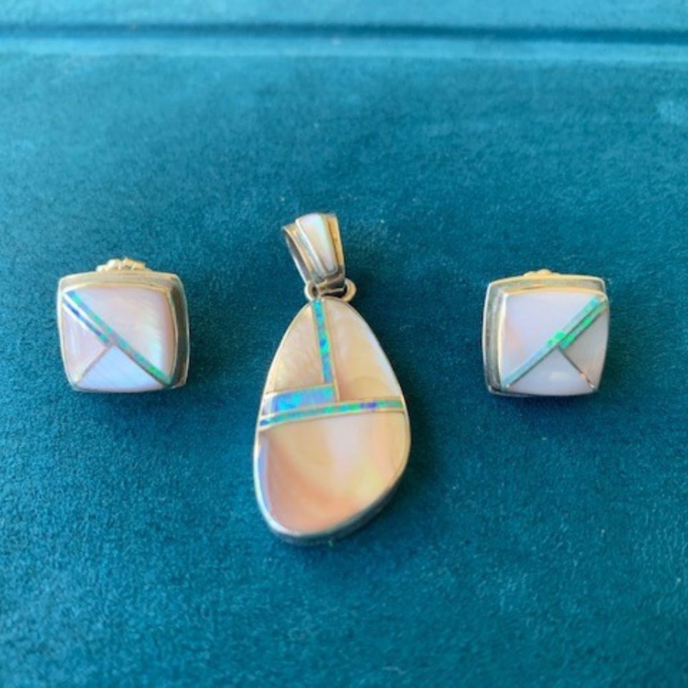 Navajo Pendant and Earrings